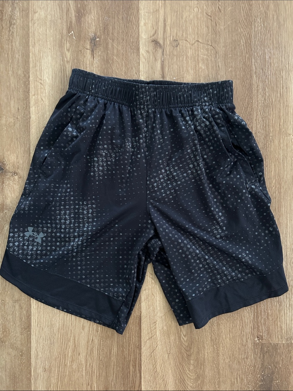 Under Armour Black Dot-Pattern Athletic Training Shorts